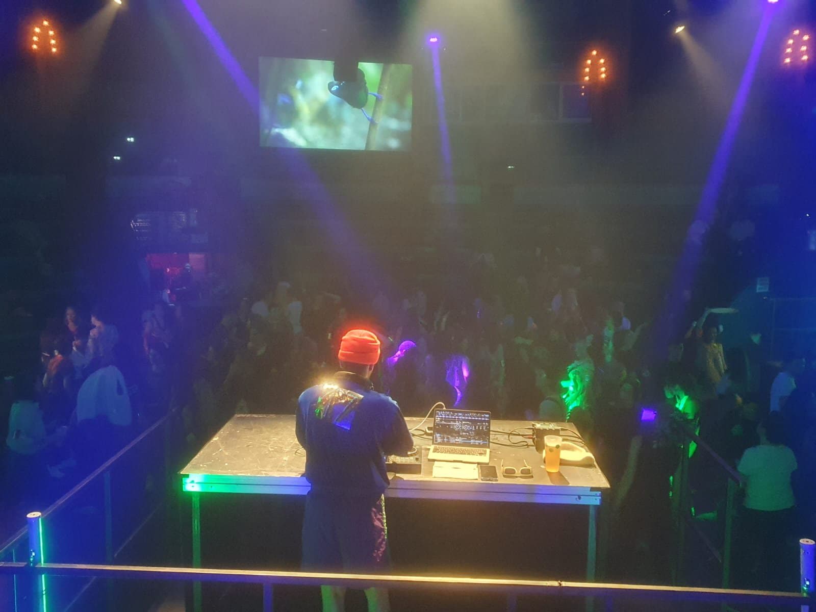 Bouazza en live