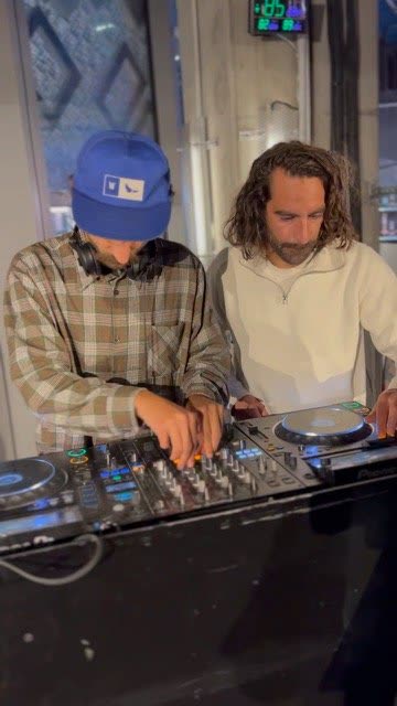 Yayo no Ero en b2b